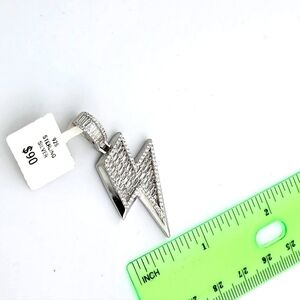 925 Silver Bolt pendent with cubic zarconia